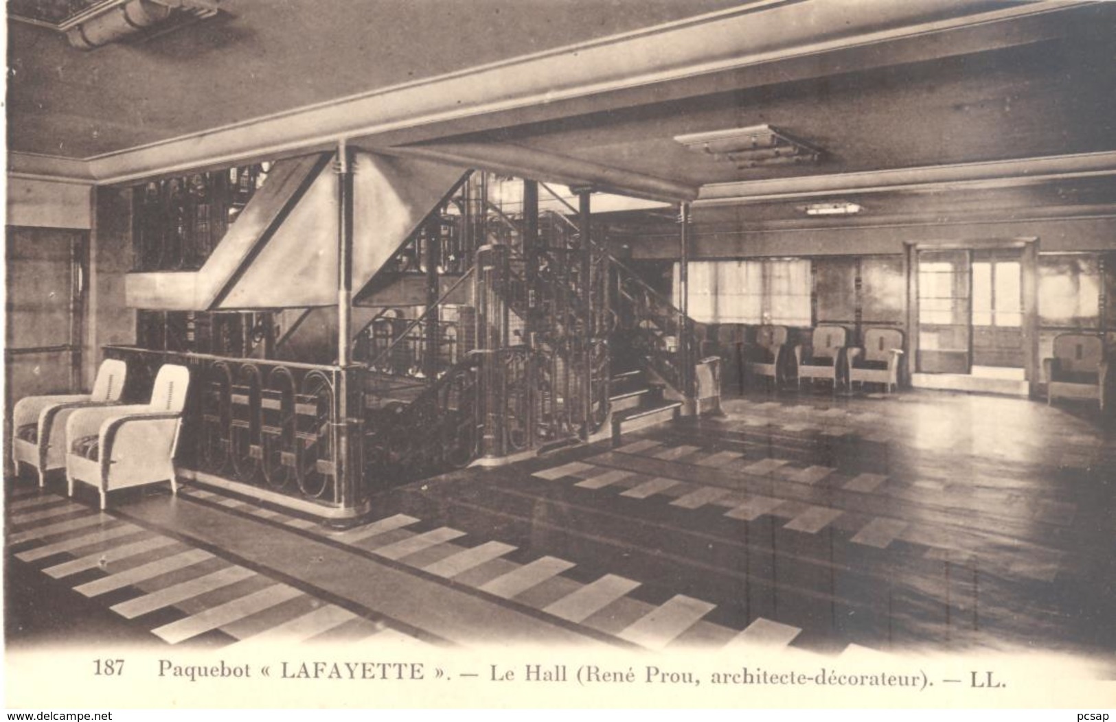 Paquebot "Lafayette" - Le Hall (René Prou, Arch.-décorateur) - Paquebots