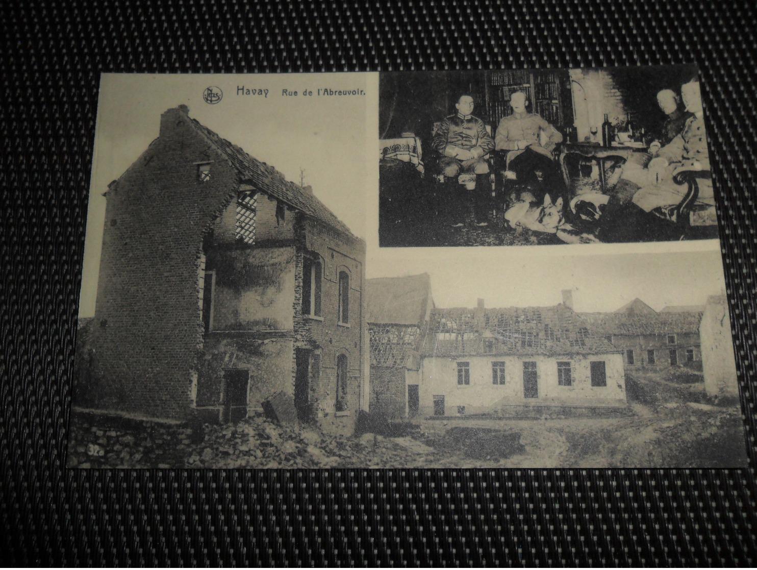 Havay ( Quévy )  Rue De L' Abreuvoir  Guerre 1914 - 1918  Oorlog  Soldat Allemands  Duitse Soldaten - Quévy