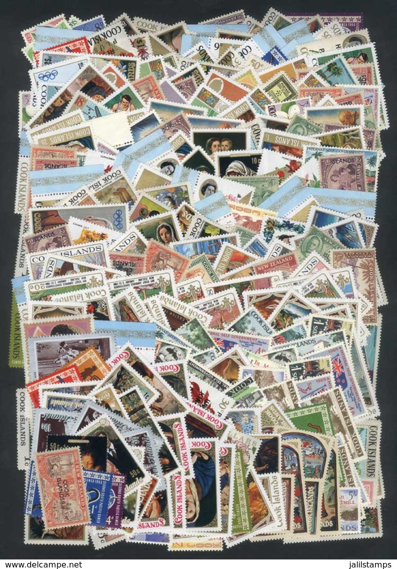 COOK ISLANDS: Lot Of Unused Stamps And Sets, Most Never Hinged And In Very Thematic Complete Sets, Very Fine Quality, Ca - Cookeilanden