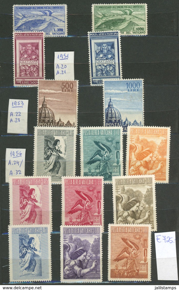 VATICAN: Collection In Stockbook Of Good Stamps And Sets, Most MNH And Of Fine To Very Fine Quality. Yvert Catalog Value - Verzamelingen