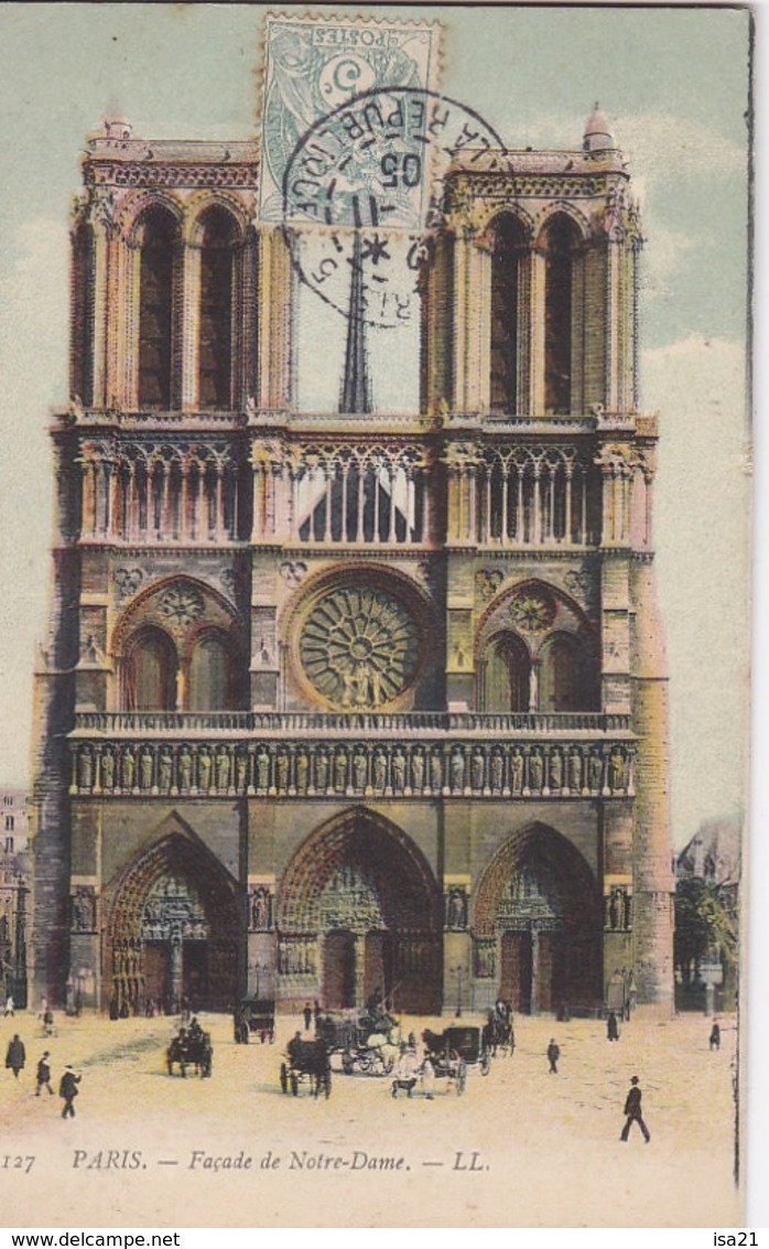 lot de 50 CPA de PARIS toutes scannées: monuments;; Tour Eiffel, Montmartre, ponts; églises, rues, République, etc.