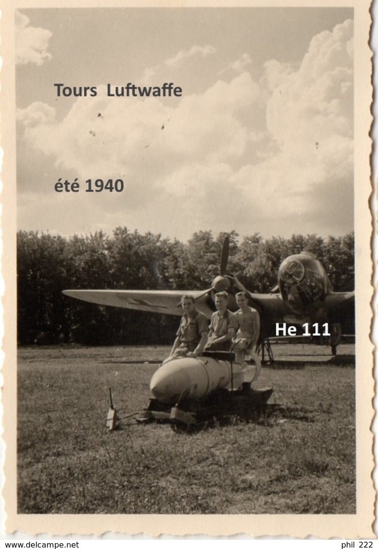 Photographie Originale  HE 111 Escadre KG 27 Tours Parcay Meslay Occupation  Guerre Luftwaffe  1940 2/3 - 1939-45