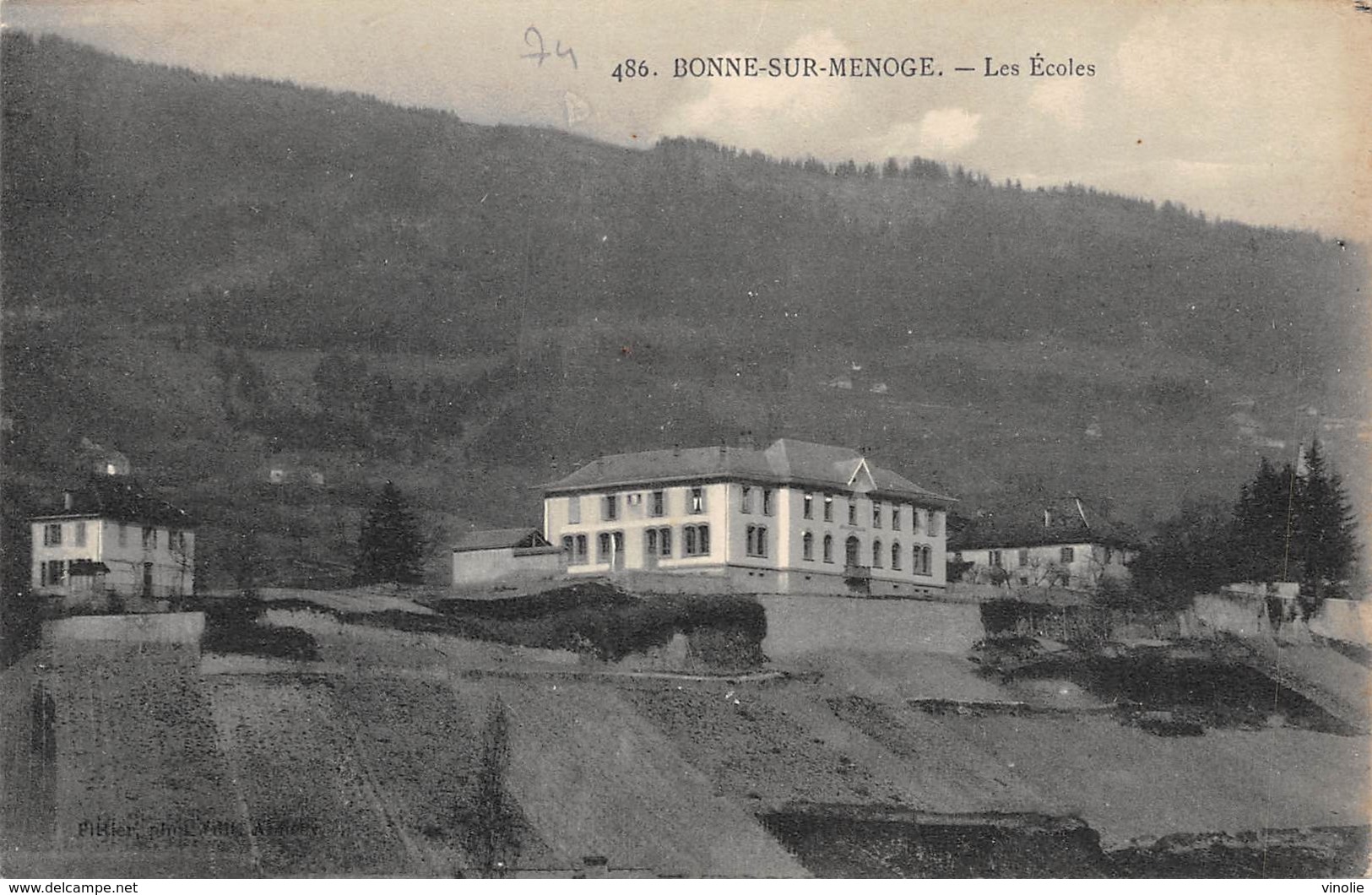 D.18-2656 : BONNE-SUR-MENOGE. LES ECOLES. - Bonne