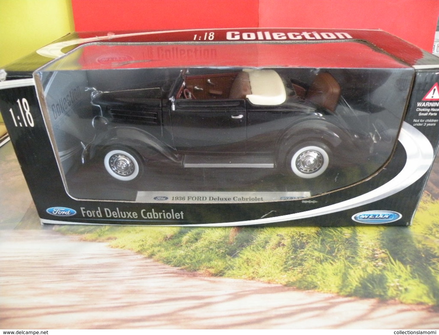 Voiture Américaine - Ford Deluxe Cabriolet 1936 - Métal Neuf - 1/18 - Welly - Welly