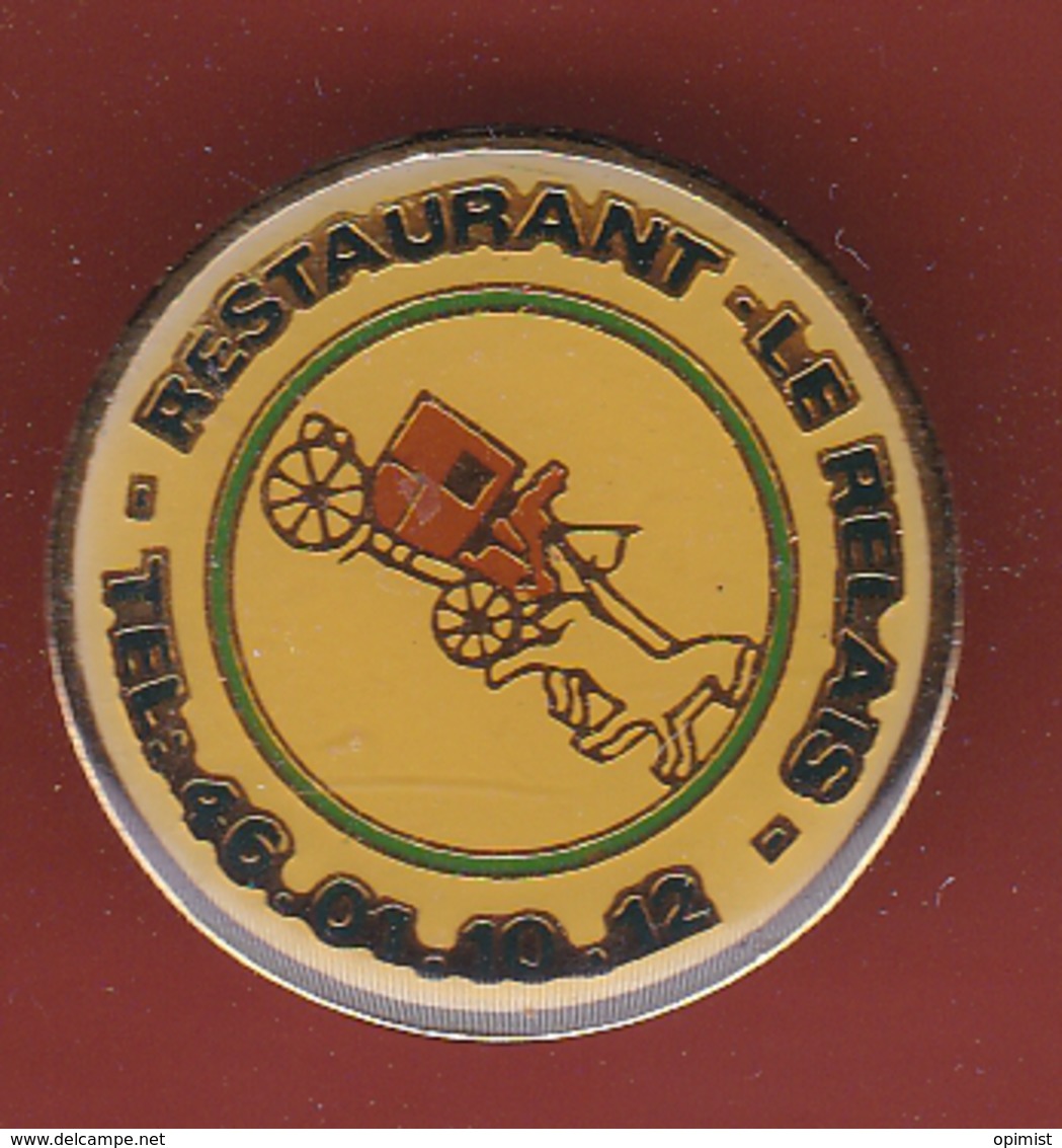 54042-Pin's. Restaurant Le Relais.carosse. - Transports