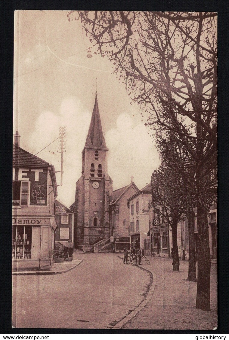 DE1630 FRANCE  L' EGLISE ET LA RUE MONTMARIEL POSTCARD - Brunoy