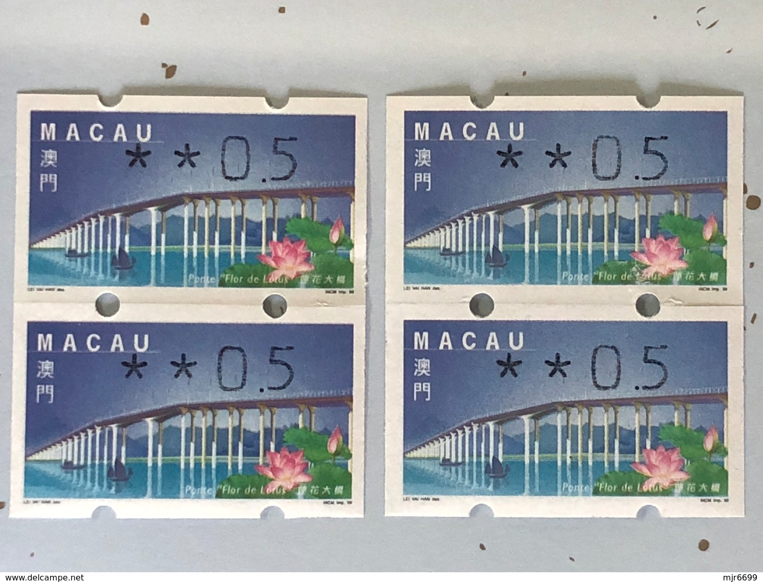 MACAU ATM LABELS, 1999 LOTUS FLOWER BRIDGE ISSUE - ERROR CUTTING X 2 VERTICAL PAIRS WITH DIFF. COLOUR SHADE - Automatenmarken