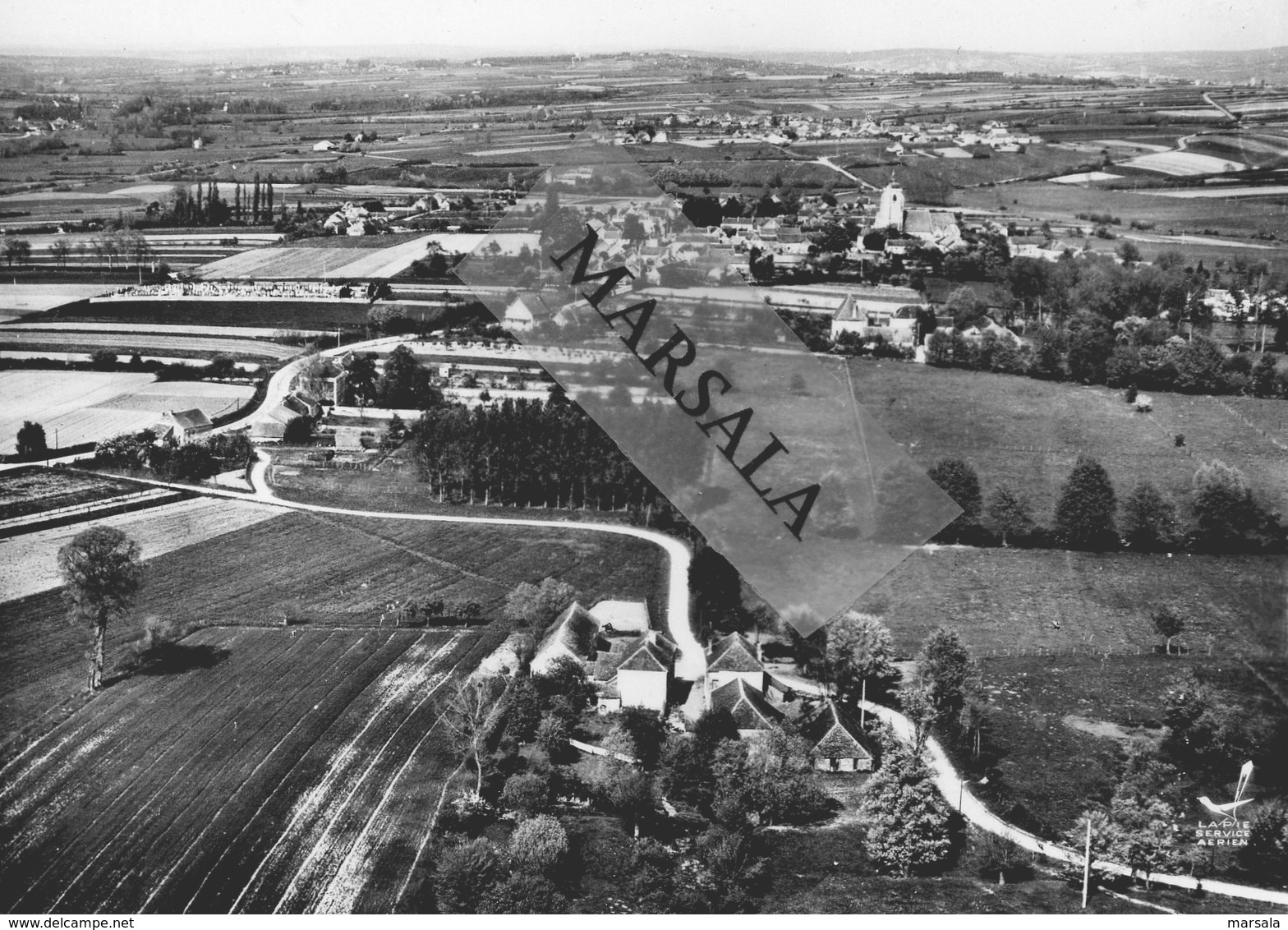 CPSM  Chevannes   Vue Panoramique  En Premier Plan La Tuilerie - Chevannes