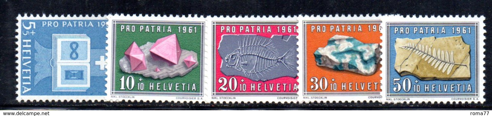 538/1500 - SVIZZERA 1961 ,  Unificato N. 677/681  ***  MNH  Pro Patria - Nuovi