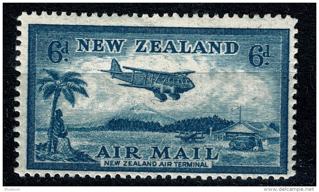 RB 1225 - 1935 6d Airmail - New Zealand Stamp SG 572 Mint Stamp - Cat &pound;9.50+ - Ungebraucht