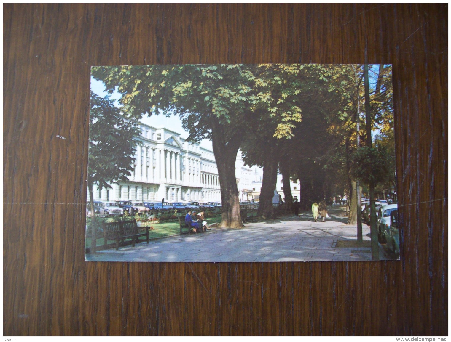 Angleterre - Carte Postale De Cheltenham: The Promenade - Cheltenham