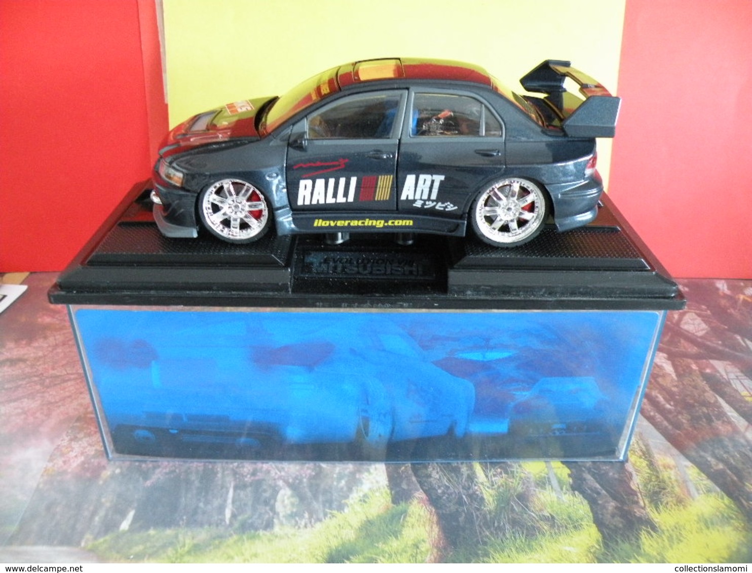 Rallye - Mitsubishi Évolution VIII HKS - Métal Neuf - 1/24 - Boite Vitrine - Kentoys - - Autres & Non Classés