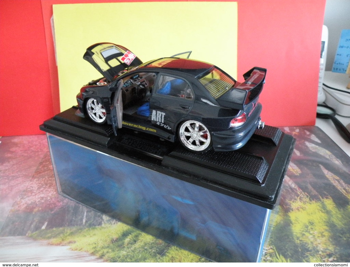 Rallye - Mitsubishi Évolution VIII HKS - Métal Neuf - 1/24 - Boite Vitrine - Kentoys - - Autres & Non Classés