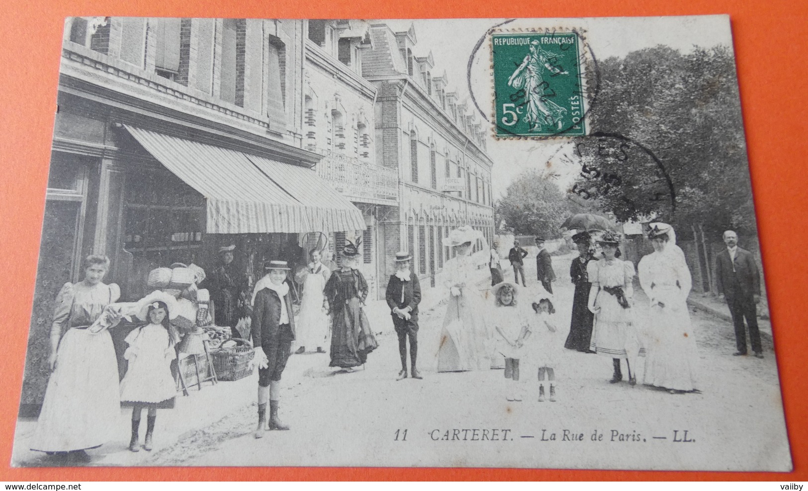 Carteret - La Rue De Paris - Carteret