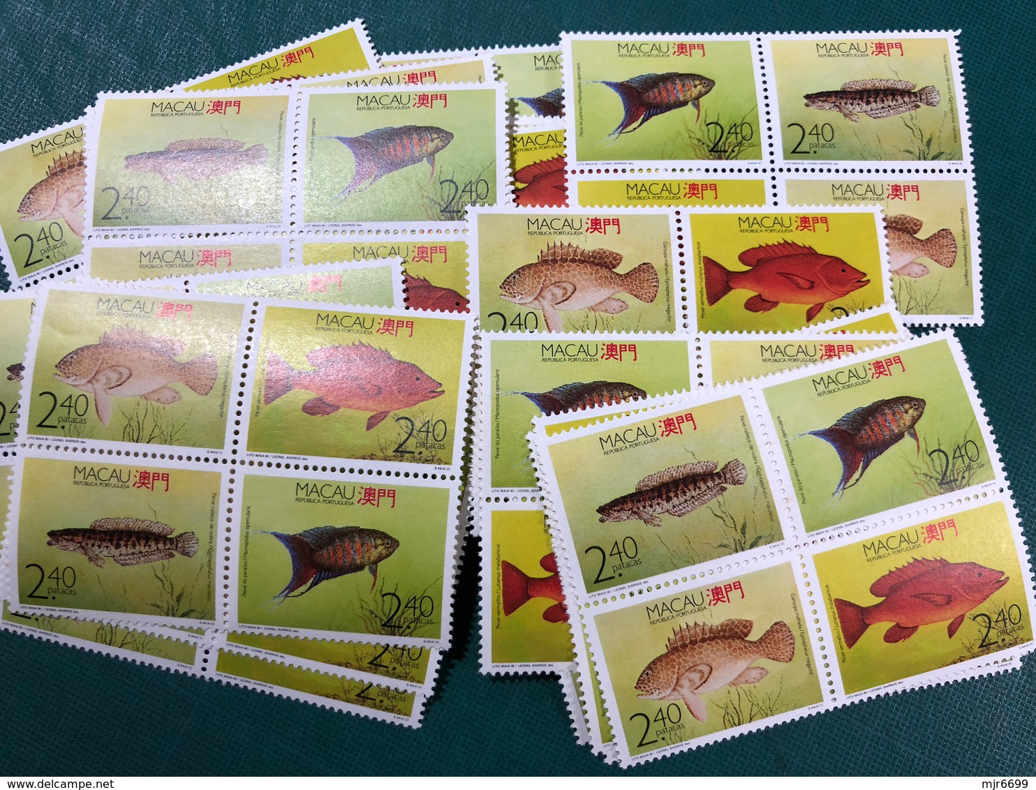 MACAU 1990 - FISHES  - 1 SET IN BLOCK OF 4, UM VF - Colecciones & Series