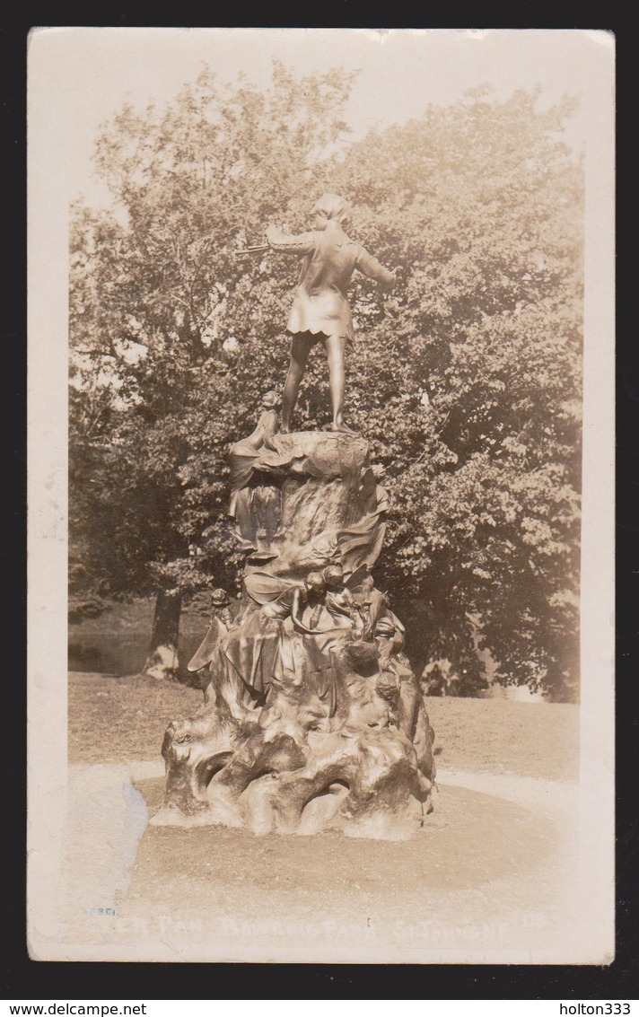 NEWFOUNDLAND - Statue Of Peter Pan Bowering Park - Unused - Paper Adhesion Bottom Left - St. John's