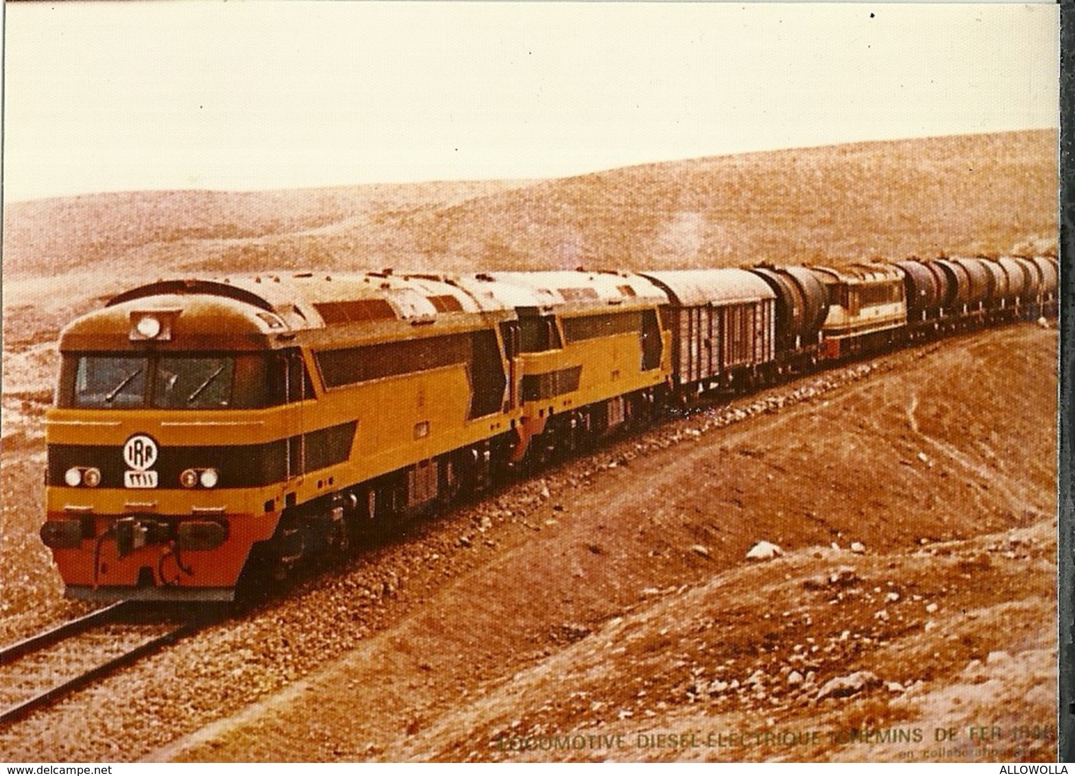 1302 " TRENI - RACCOLTA DI 60 IMMAGINI SU CARTA FOTOGRAFICA "