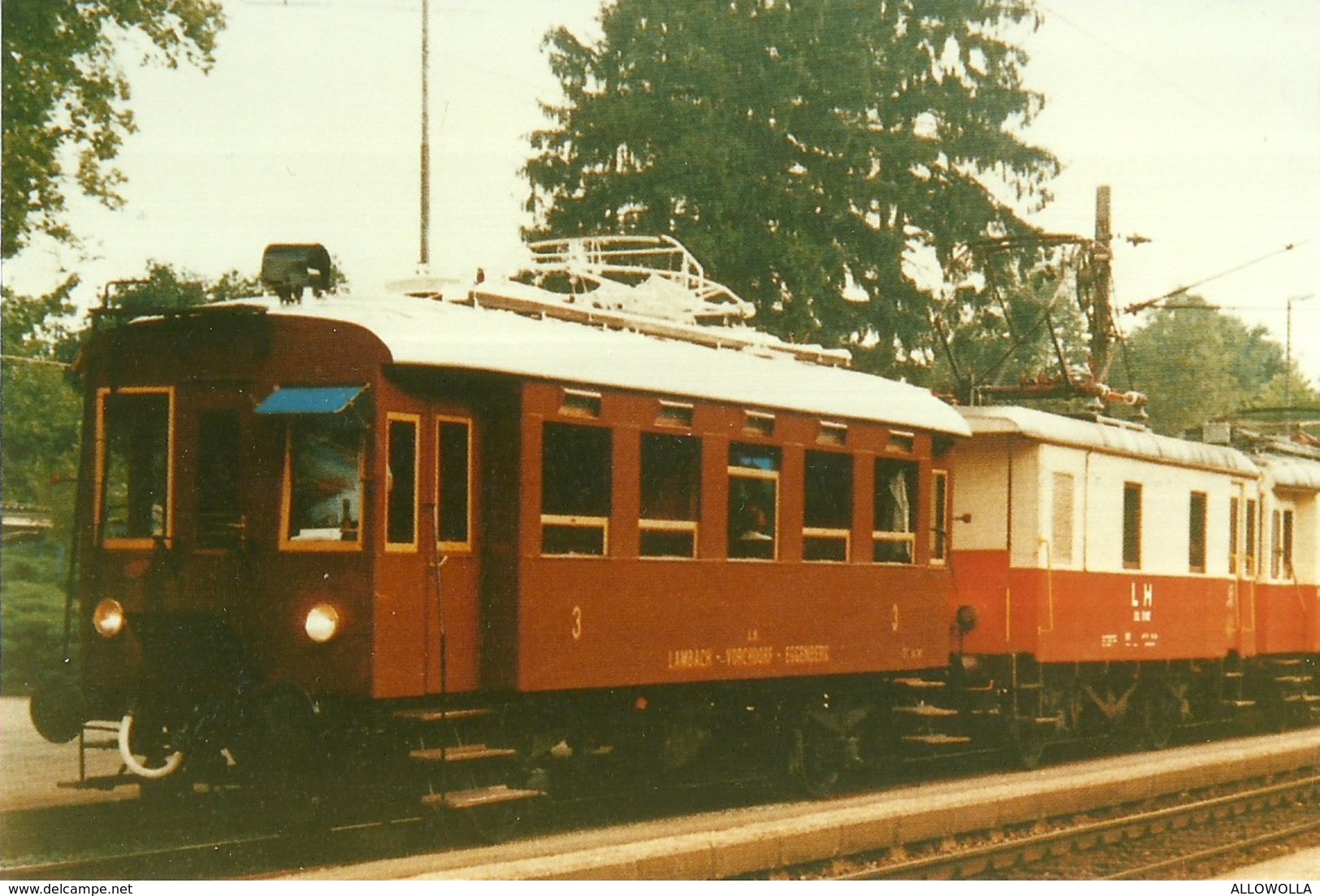 1302 " TRENI - RACCOLTA DI 60 IMMAGINI SU CARTA FOTOGRAFICA "