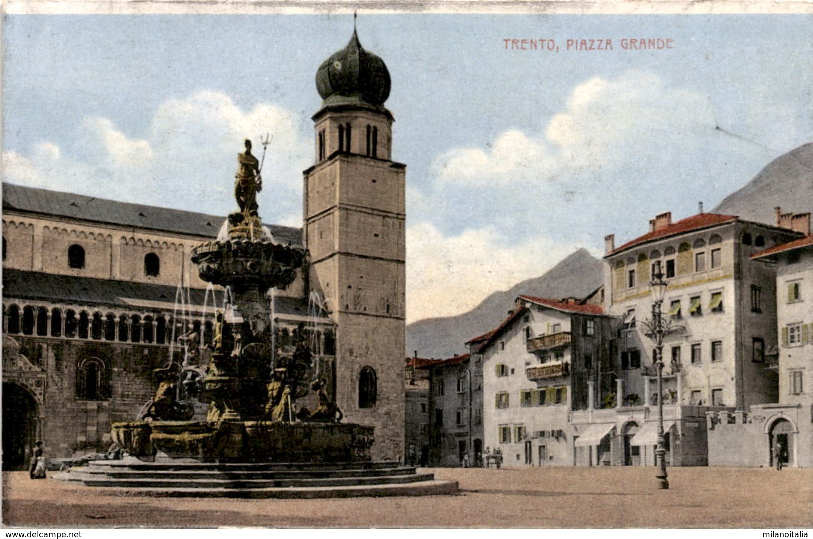 Trento - Piazza Grande (2) - Trento