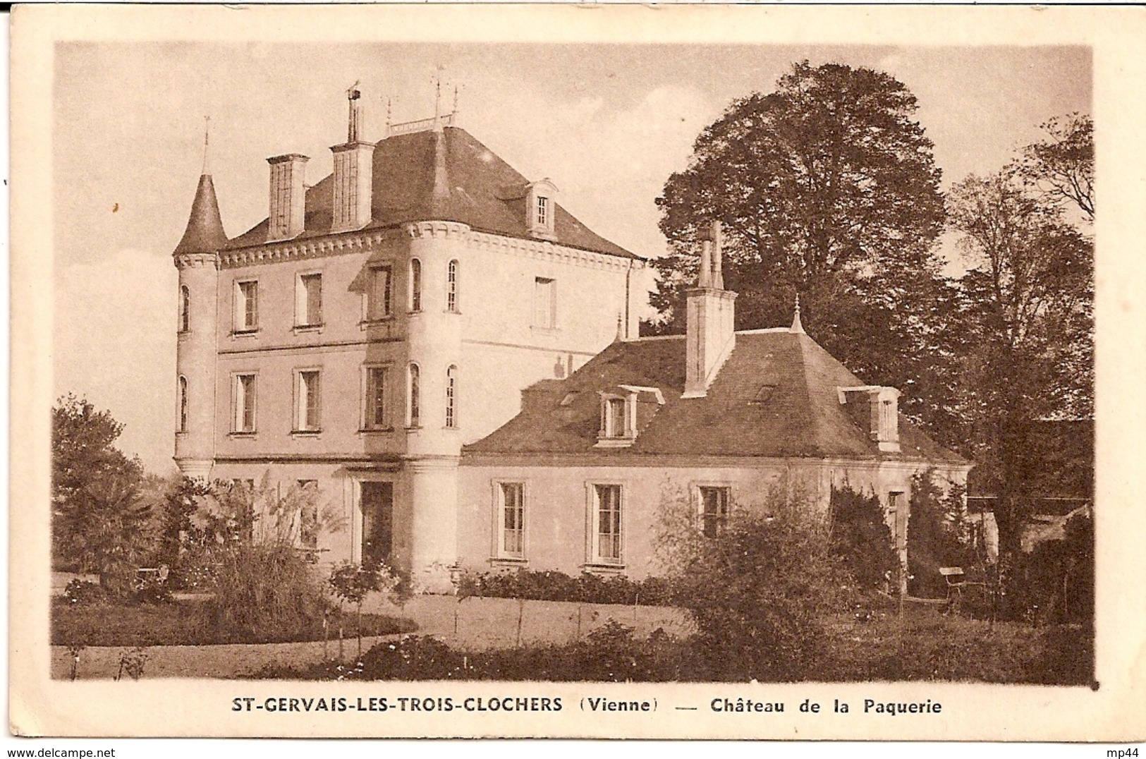 -5D12 ---  86   ST GERVAIS-LES-TROIS-CLOCHERS     Château De La Paquerie - Saint Gervais Les Trois Clochers