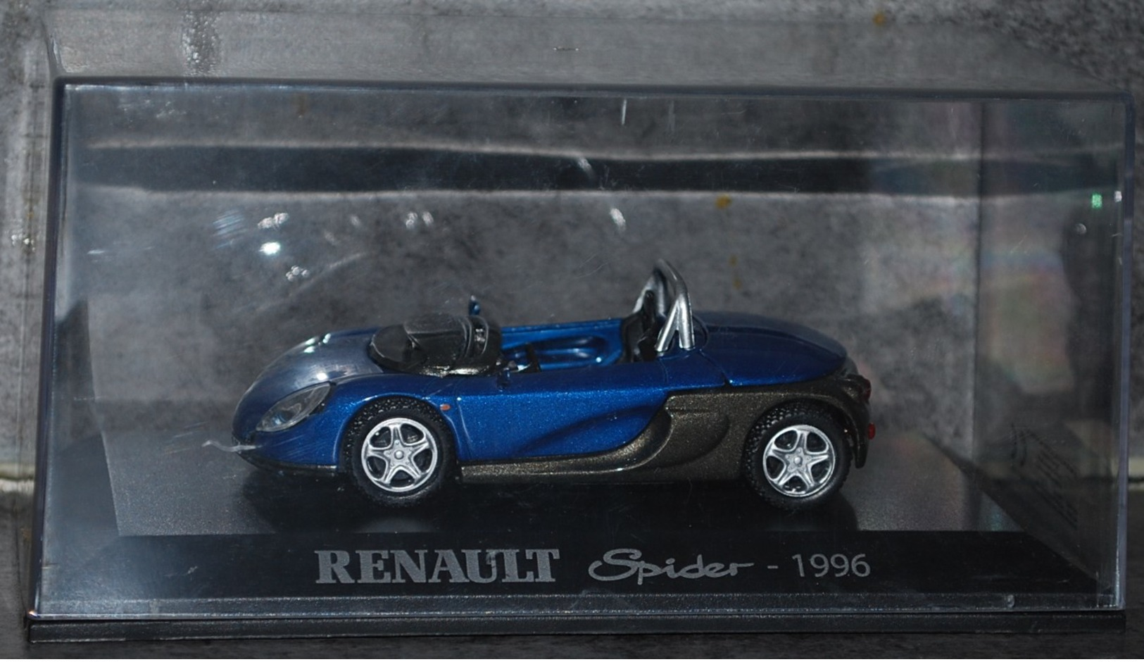 RENAULT Spider 1996 - Ixo