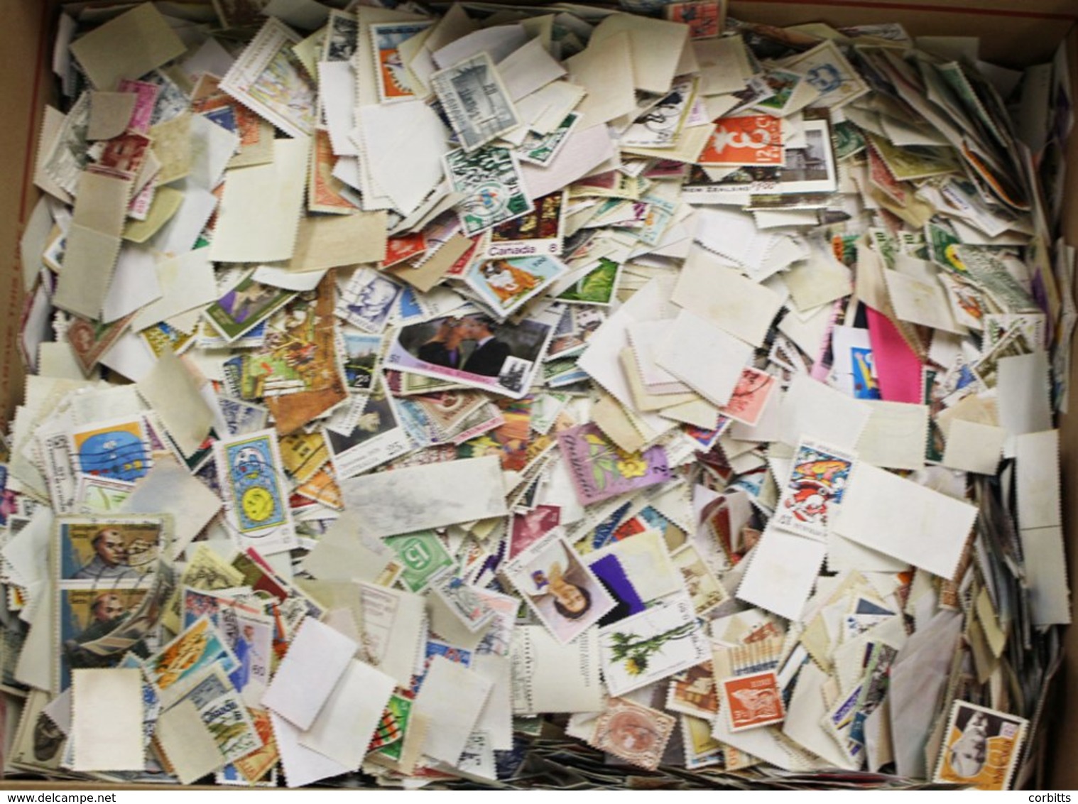 WORLD STAMPS (7kg) Off Paper - Mixture In A Carton. - Other & Unclassified