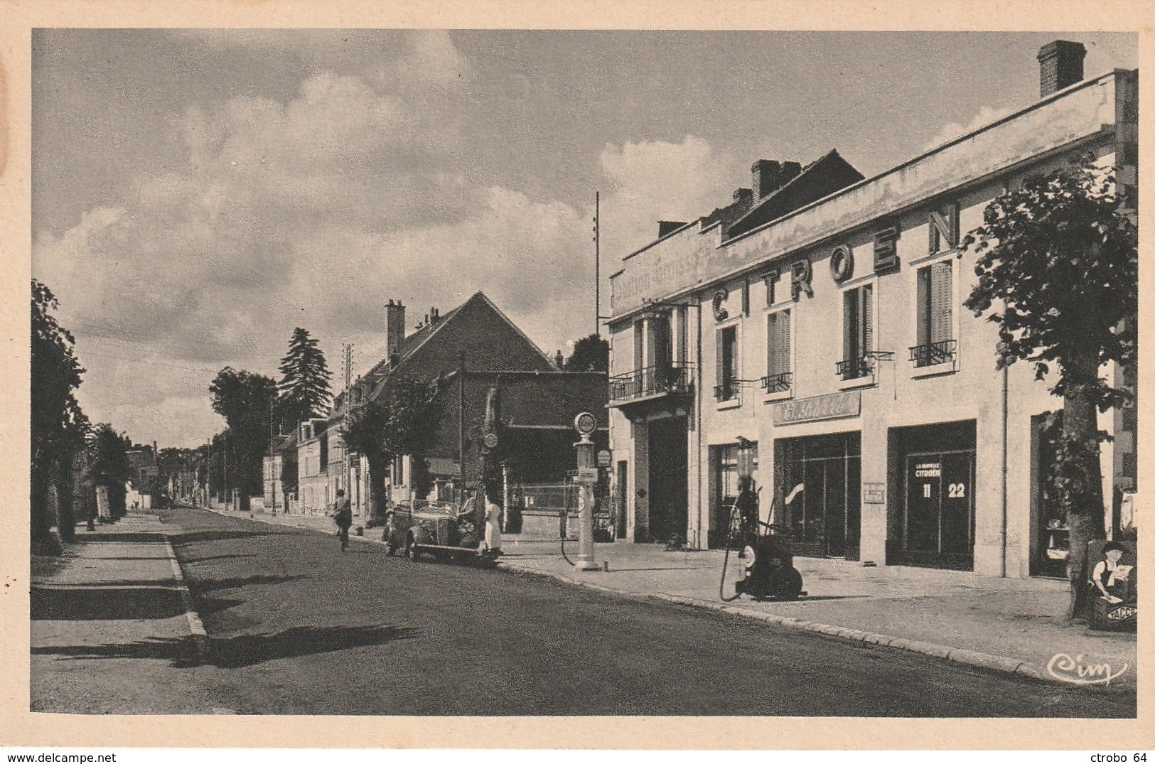 CPA COSNE 58 - Rue De Paris Garage Citroen - Cosne Cours Sur Loire