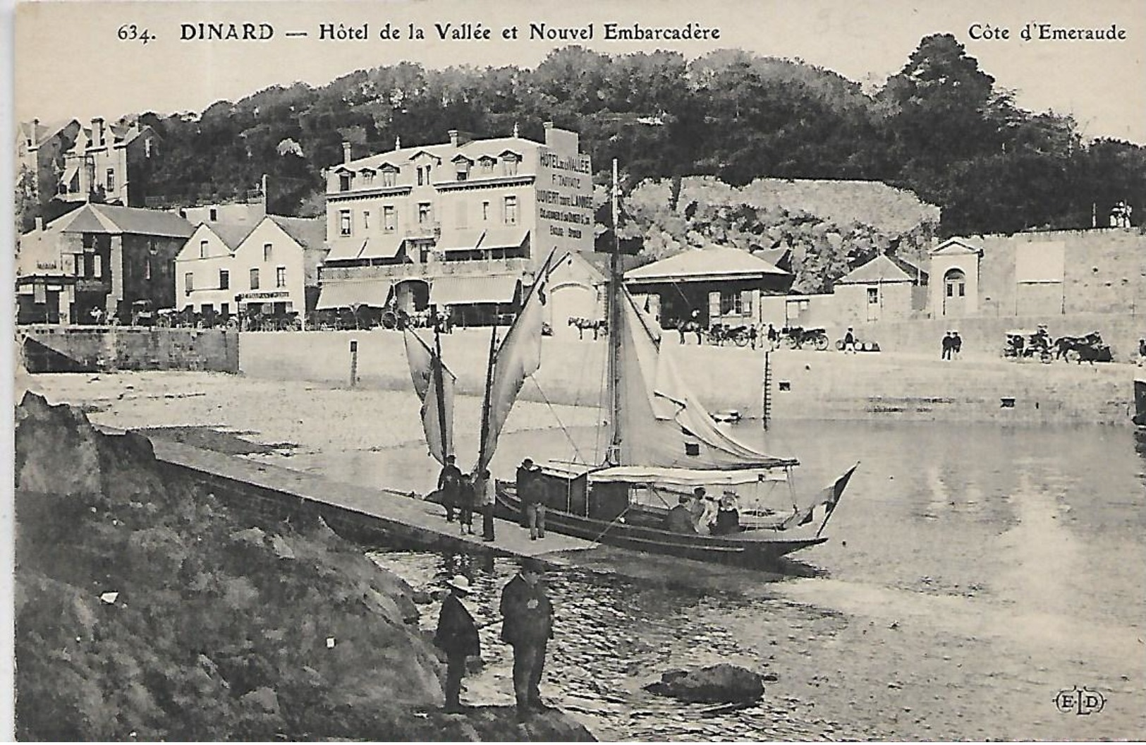 35, Ile Et Vilaine, DINARD, Hotel De La Vallée Et Nouvel Embarcadère, Scan Recto-verso - Dinard