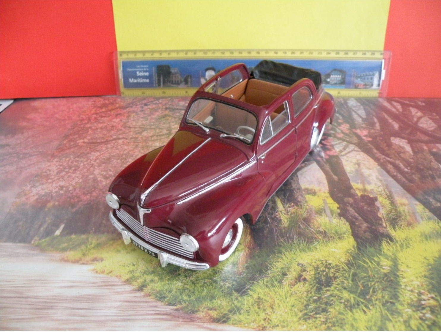 Peugeot 203 Cabriolet - 1954 - Métal Neuf - 1/18 - Sans Boite - Solido - - Solido