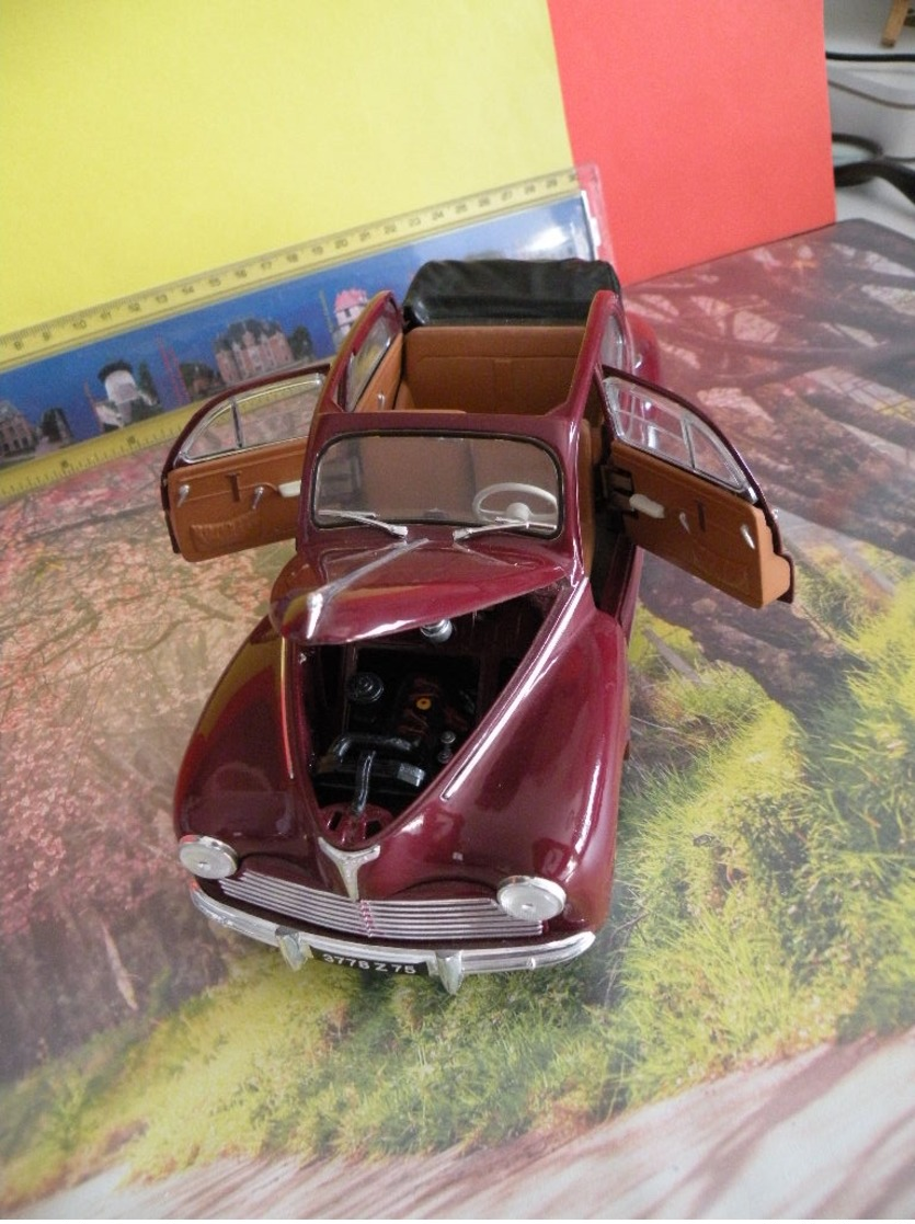 Peugeot 203 Cabriolet - 1954 - Métal Neuf - 1/18 - Sans Boite - Solido - - Solido