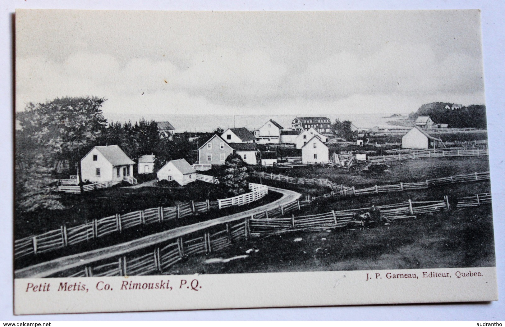 CPA Rare Canada Petit Metis Metis Sur Mer Co. Rimouski P. Q. Garneau éditeur Quebec - Other & Unclassified