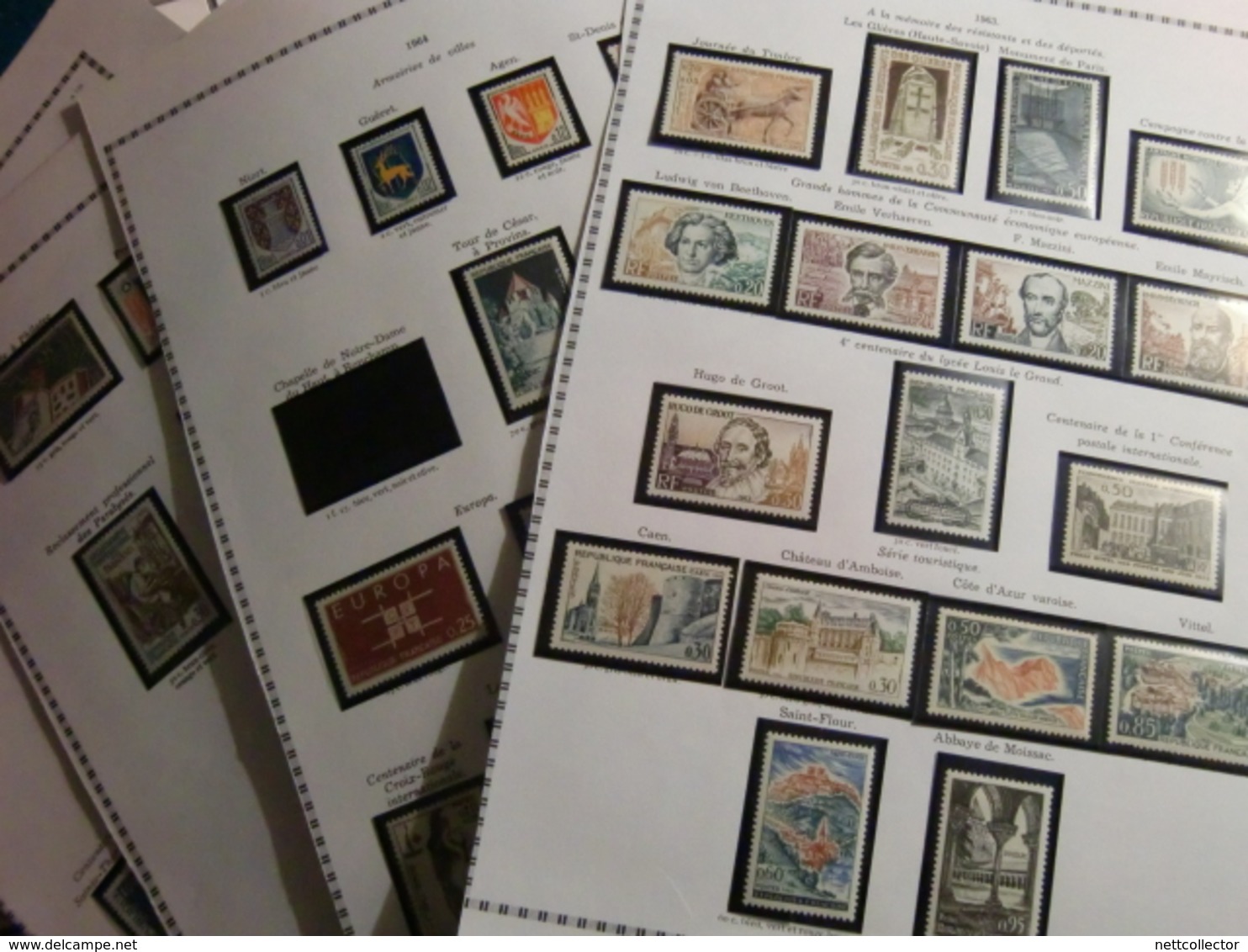 TB COLLECTION FRANCE + 1300 TIMBRES sur + 123 FEUILLES /des CLASSIQUES aux MODERNES