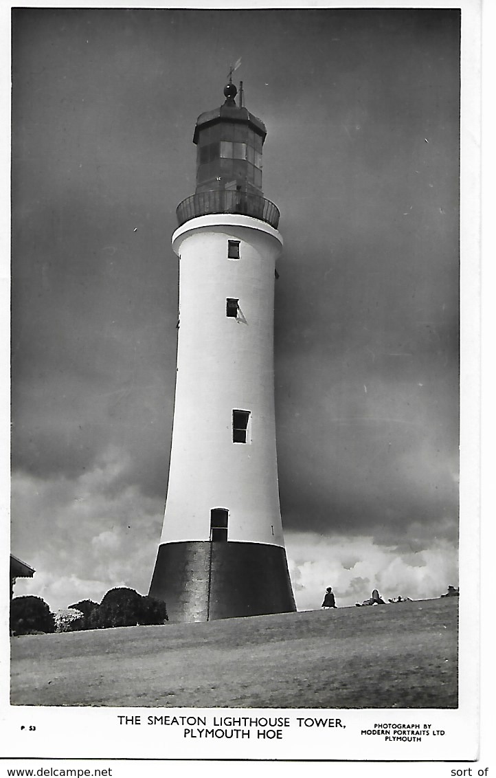 REAL PHOTO POSTCARD -  PLYMOUTH HOE - THE SMEATON LIGHTHOUSE TOWER  -  B201 - Plymouth