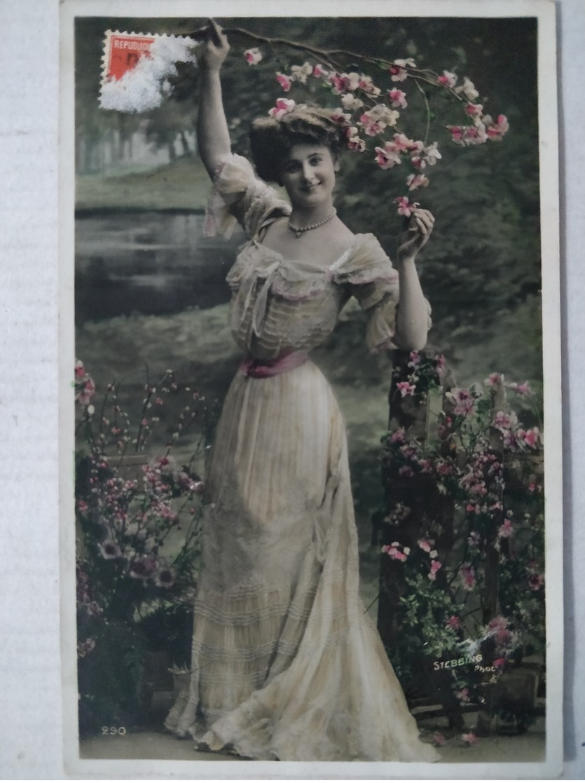 Femme, Fleurs - Women