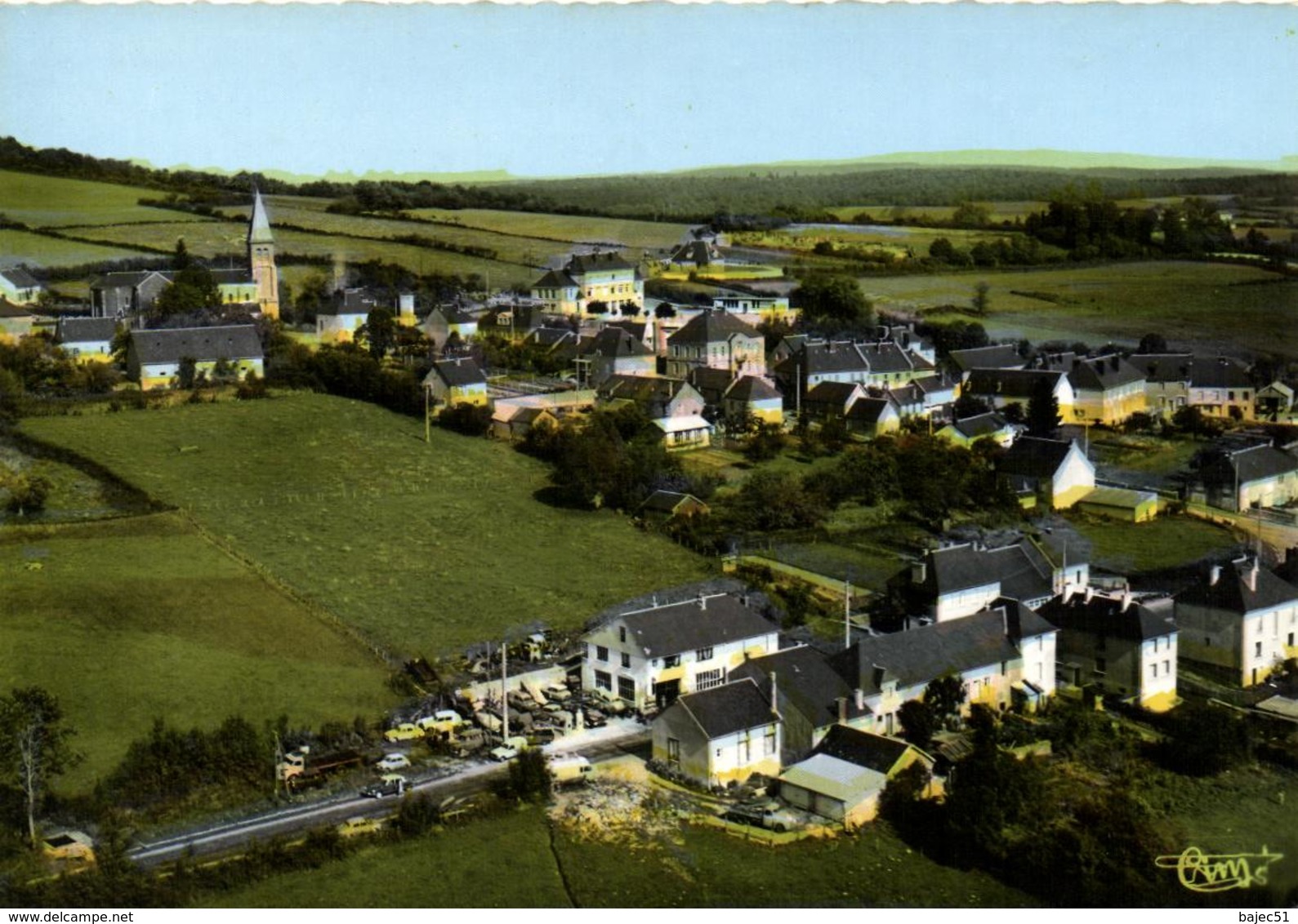 1 Cpsm Montsauche Les Settons - Vue Générale Aérienne - Montsauche Les Settons