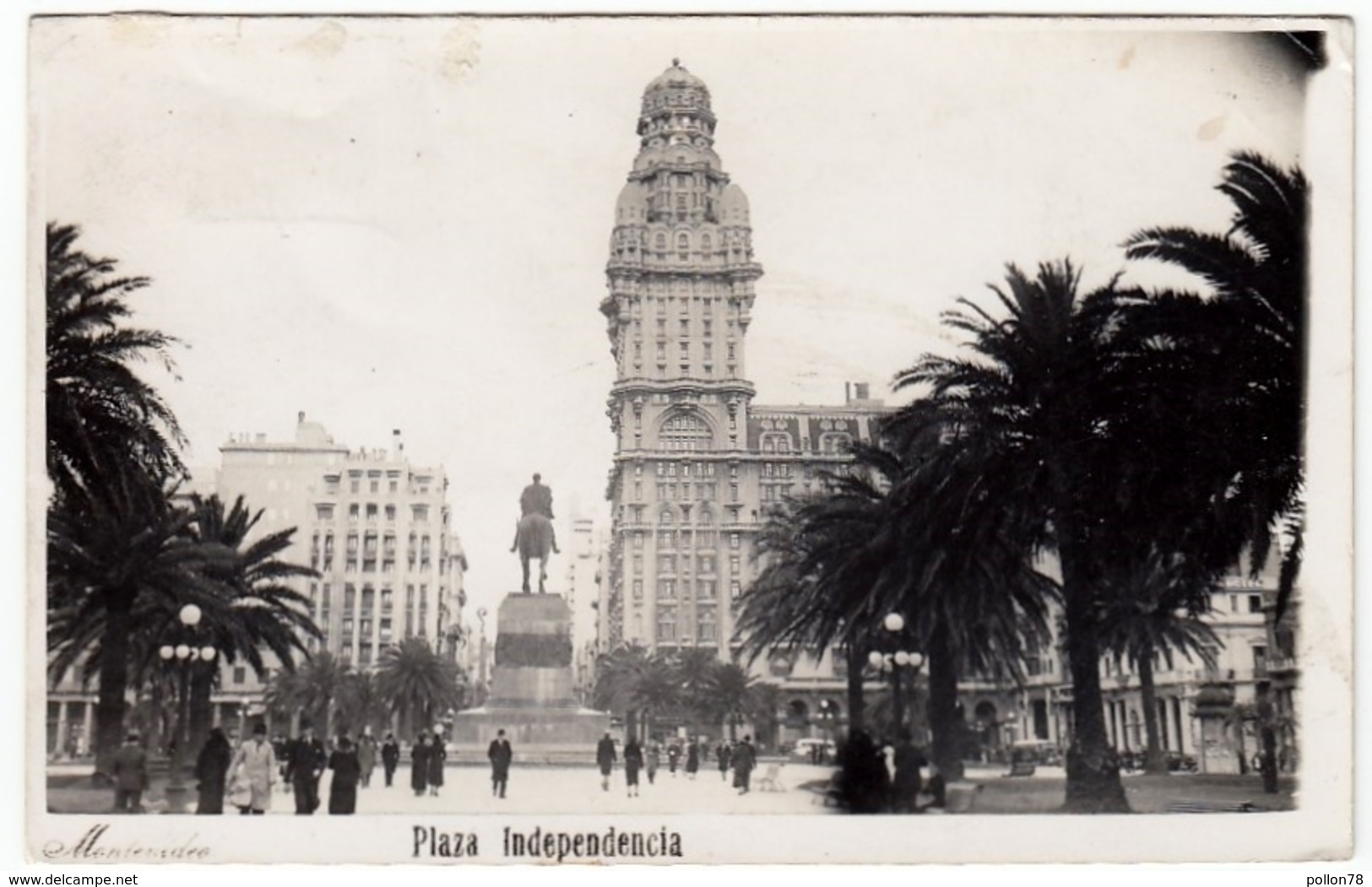 MONTEVIDEO - PLAZA INDEPENDENCIA - Formato Piccolo - Vedi Retro - Uruguay