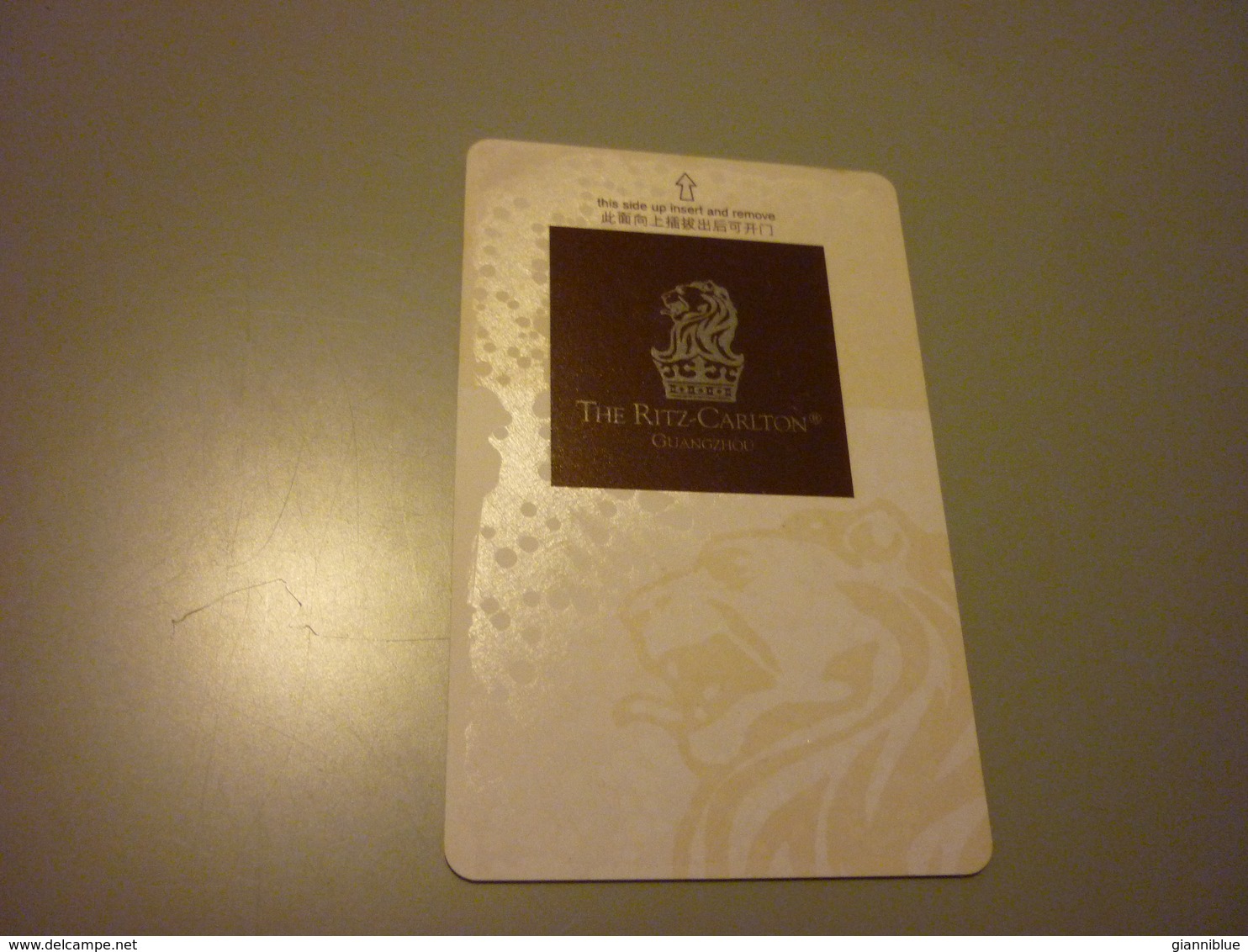 China Guangzhou The Ritz-Carlton Hotel Room Key Card - Cartes D'hotel