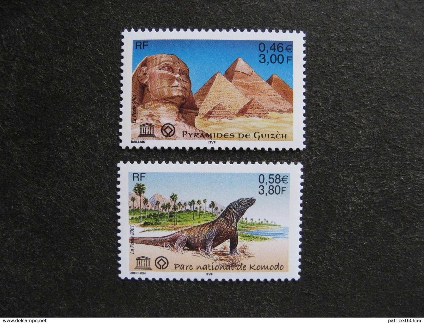 TB Paire De Timbres De Service N° 124 Et N°125, Neufs XX . - Neufs