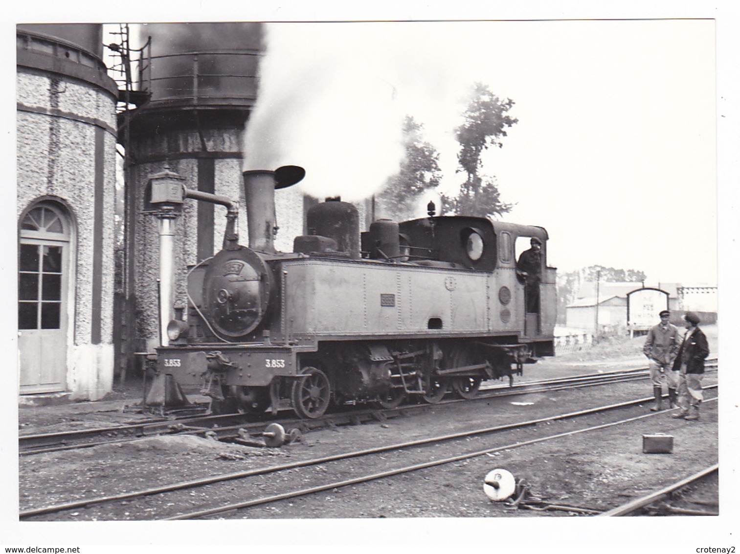 CPM VOIR DOS 80 Noyelles Locomotive Vapeur 130 T 3853 Faisant De L'eau Beaux Leviers D'aiguillages En 1951 - Noyelles-sur-Mer