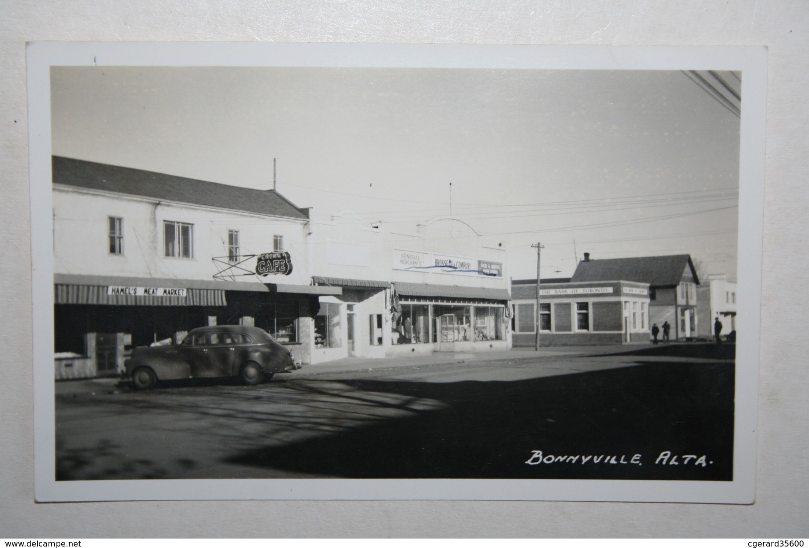 Canada - Bonnyville Alta  ( Café , Voiture ) - Autres & Non Classés