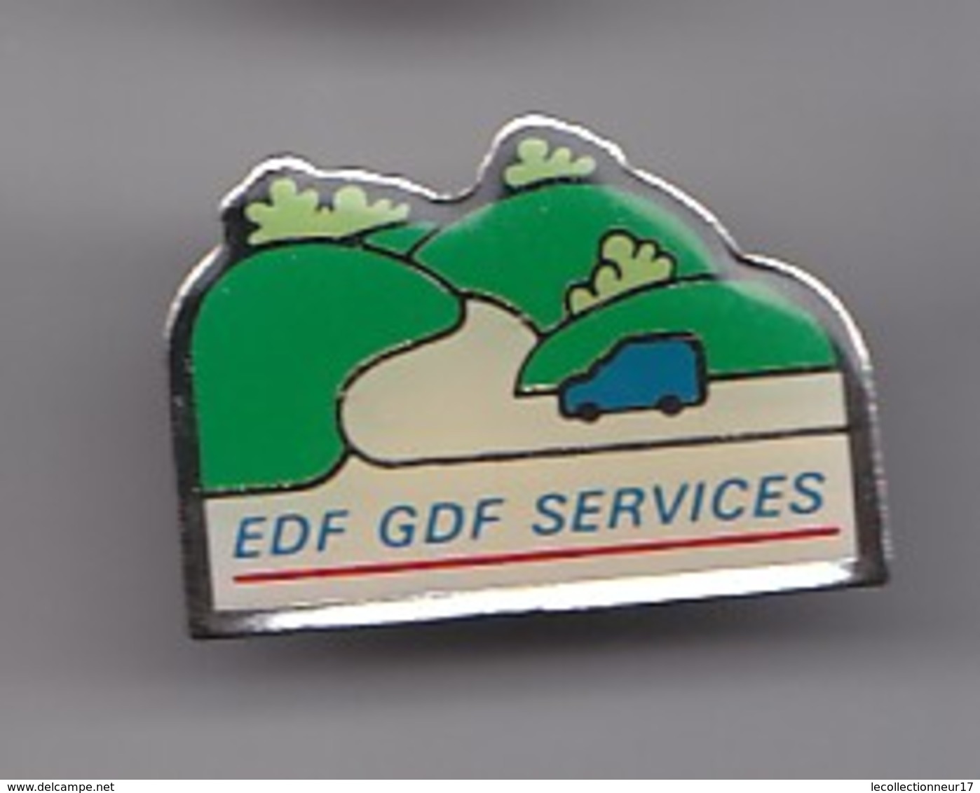 Pin's EDF GDF Services  Renault 4L Réf 4994 - EDF GDF