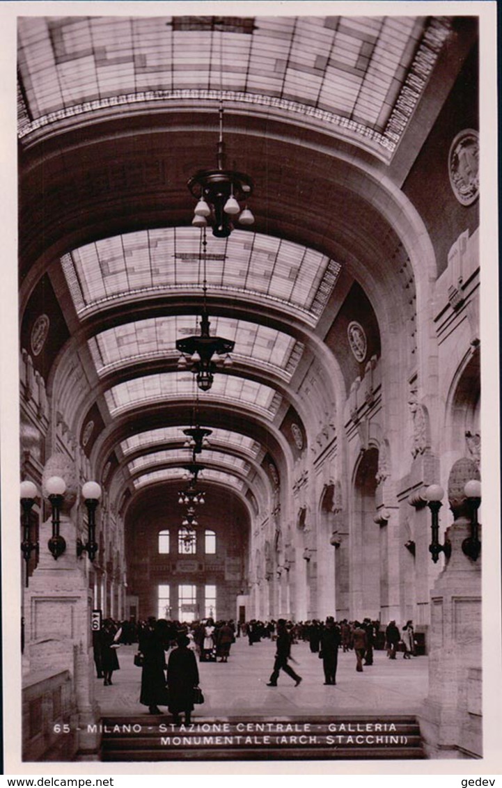 Italie, Milano, Stazione Centrale, Galleria (40) - Milano