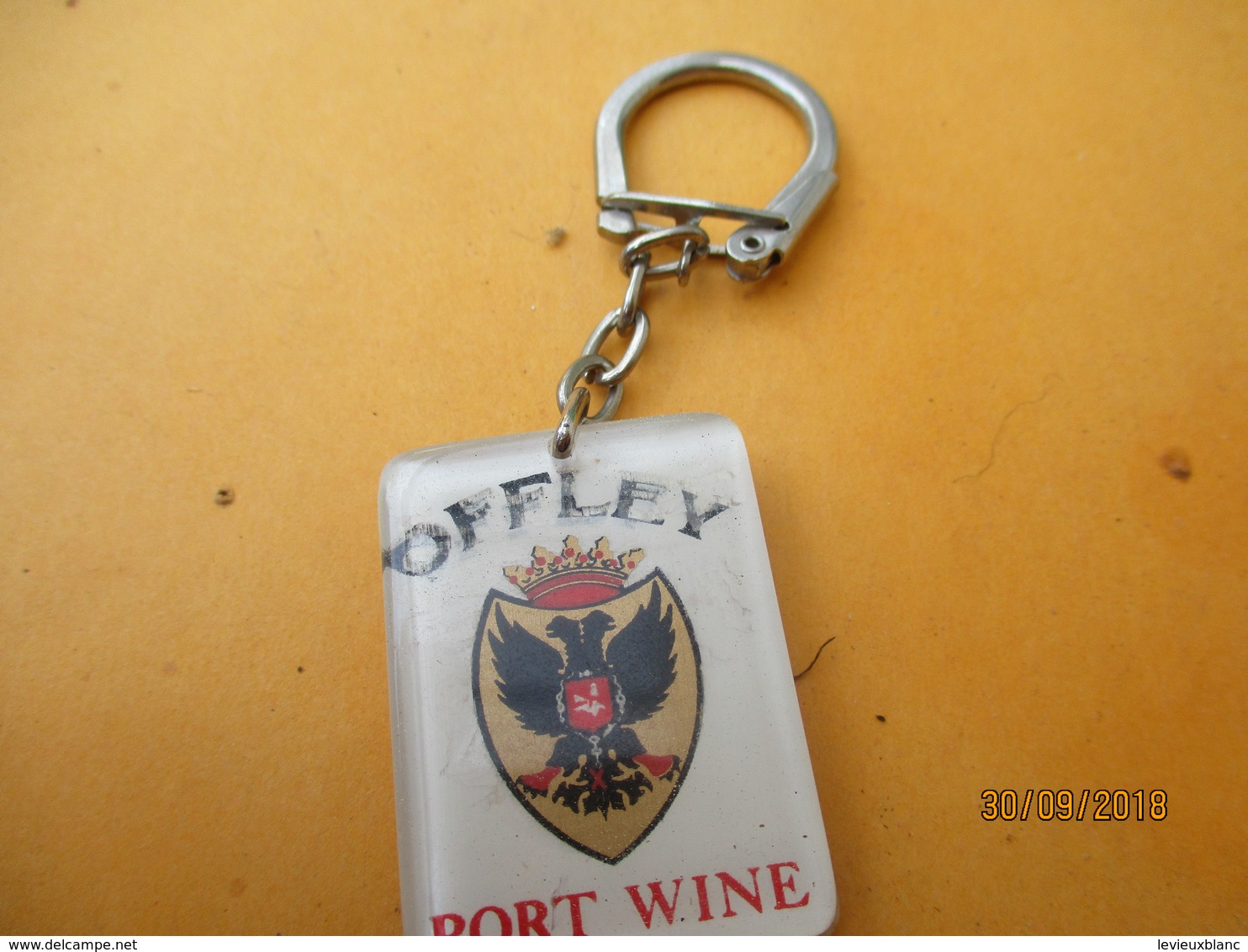 Porte-clé Publicitaire/Spiritueux/OFFLEY/ Port Wine /   Plastique/Vers 1960-1970  POC397 - Porte-clefs