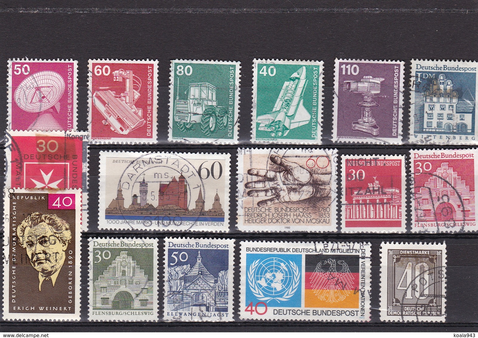 LOT/COLLECTION de environ 2200 TIMBRES (dont + de 1500 vrac à trier) Variés - Timbres/Stamps -