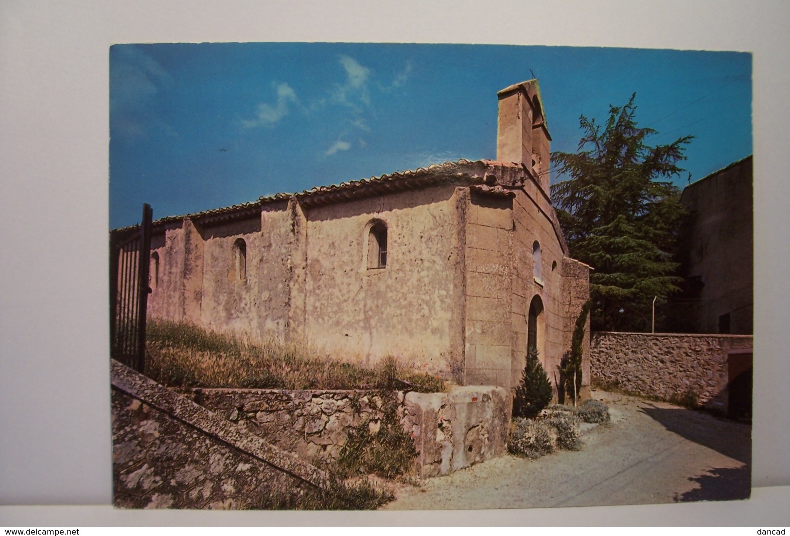 NANS-LES-PINS      -      La  Chapelle   -  ( Pas De Reflet Sur L'original ) - Nans-les-Pins