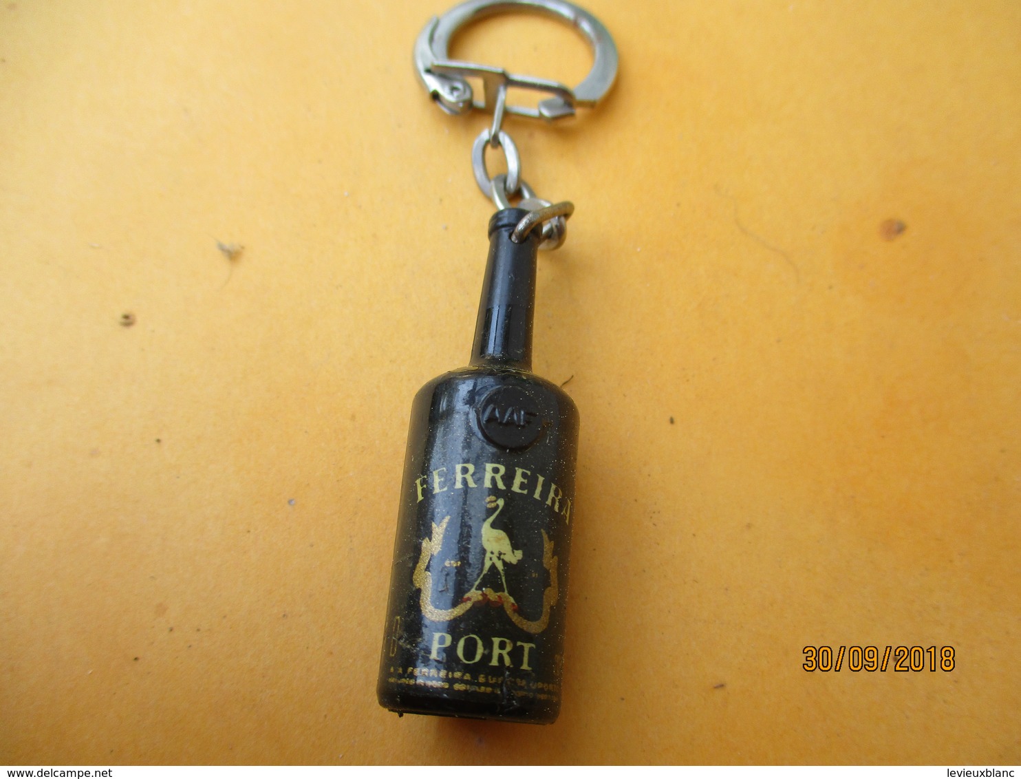 Porte-clé Publicitaire/Spiritueux/FERREIRA/ Port Wine /   Plastique/Vers 1960-1970  POC399 - Porte-clefs