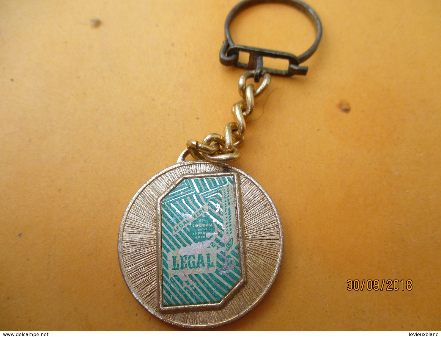 Porte-clé Publicitaire/Alimentation / Café /LEGAL Vert / / Le Café C'est Legal/   Métal /Vers 1960-1970  POC396 - Key-rings