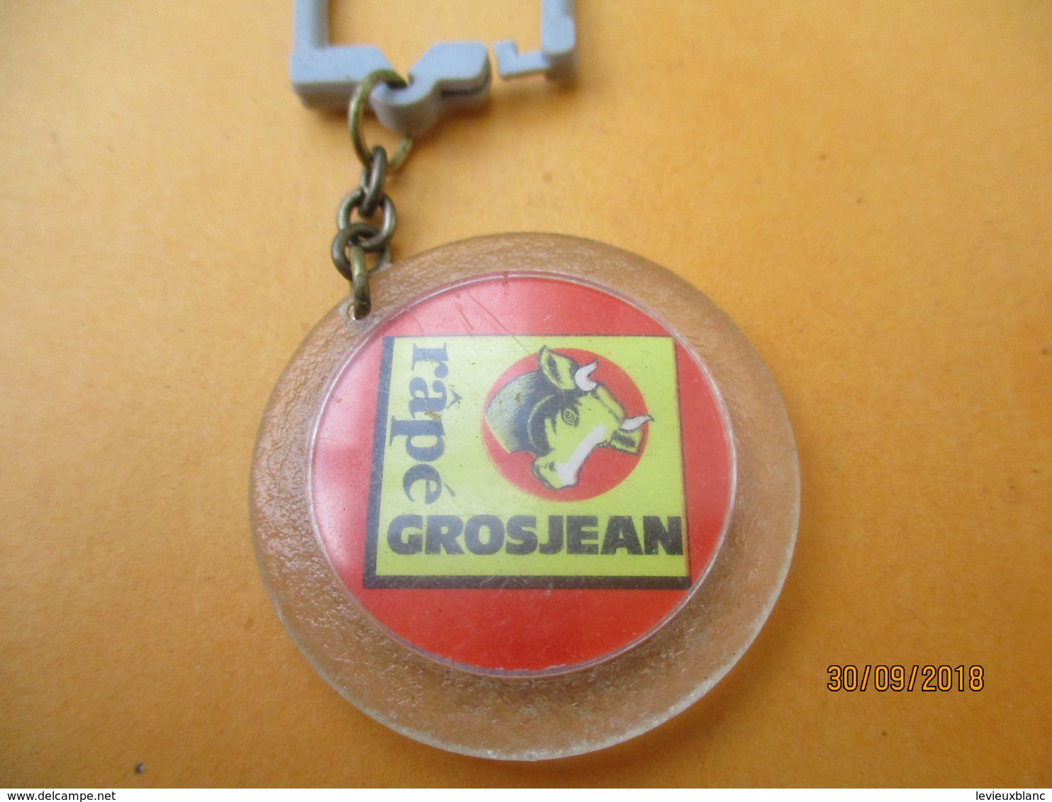 Porte-clé Publicitaire/Alimentation / Fromage/La Vache GROSJEAN/Râpé /Plastique /Vers 1960-1970  POC386 - Key-rings