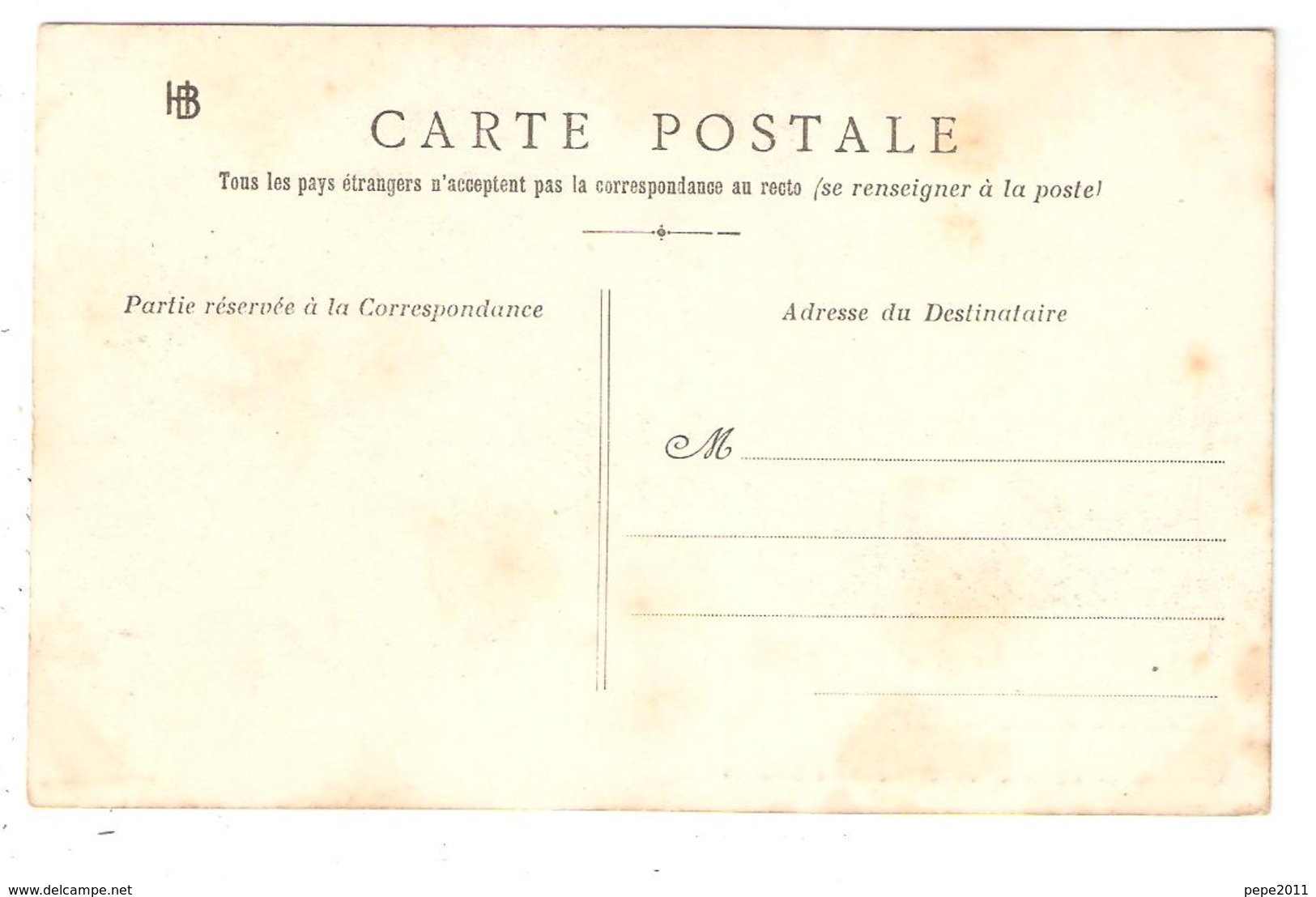 CPA 33 Gironde BAZAS Route De La REOLE Et La Cathédrale St Jean, Voiture 1900-1910  ( Jolie Carte Peu Commune) - Bazas