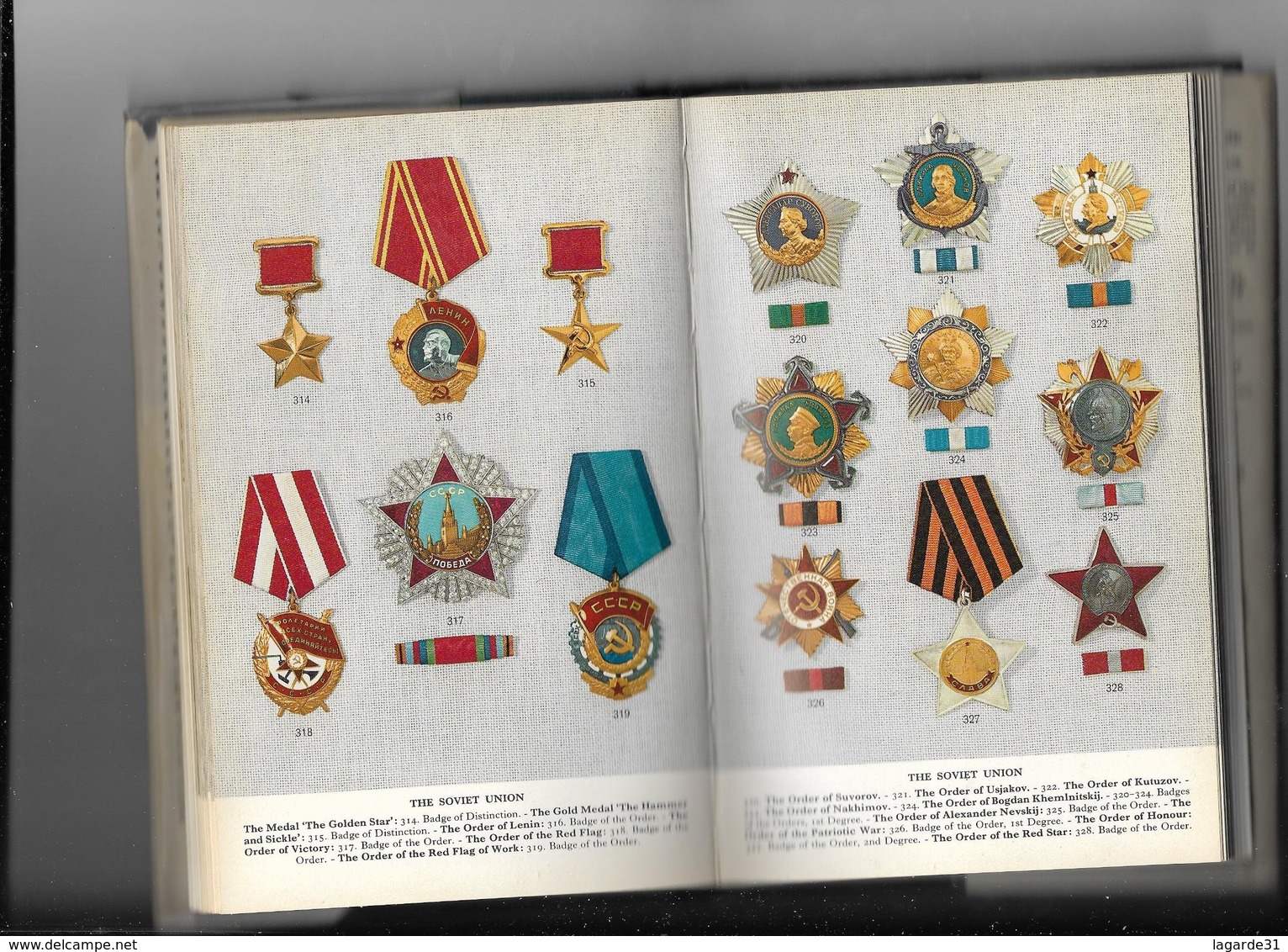 ORDERS MEDALS AND DECORATIONS OF BRITAIN AND EUROPE IN COLOUR - 1967 - Monarchia / Nobiltà